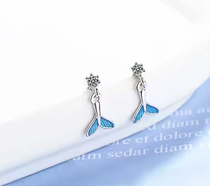 Boucles d’oreilles pendantes sirène – argent & bleu – neuves
