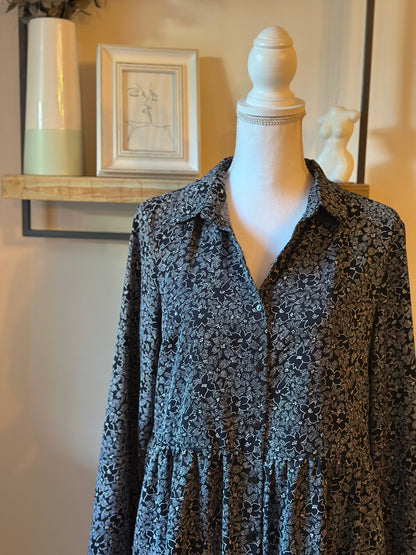 Robe chemise fluide imprimé floral noir et gris T.38