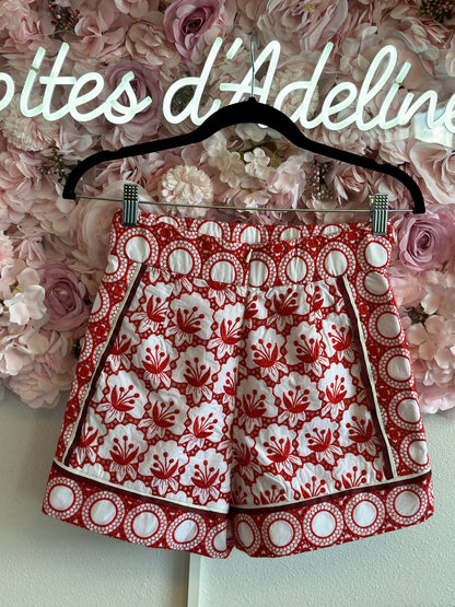 Short d’été taille haute broderie rouge et blanc, T.36