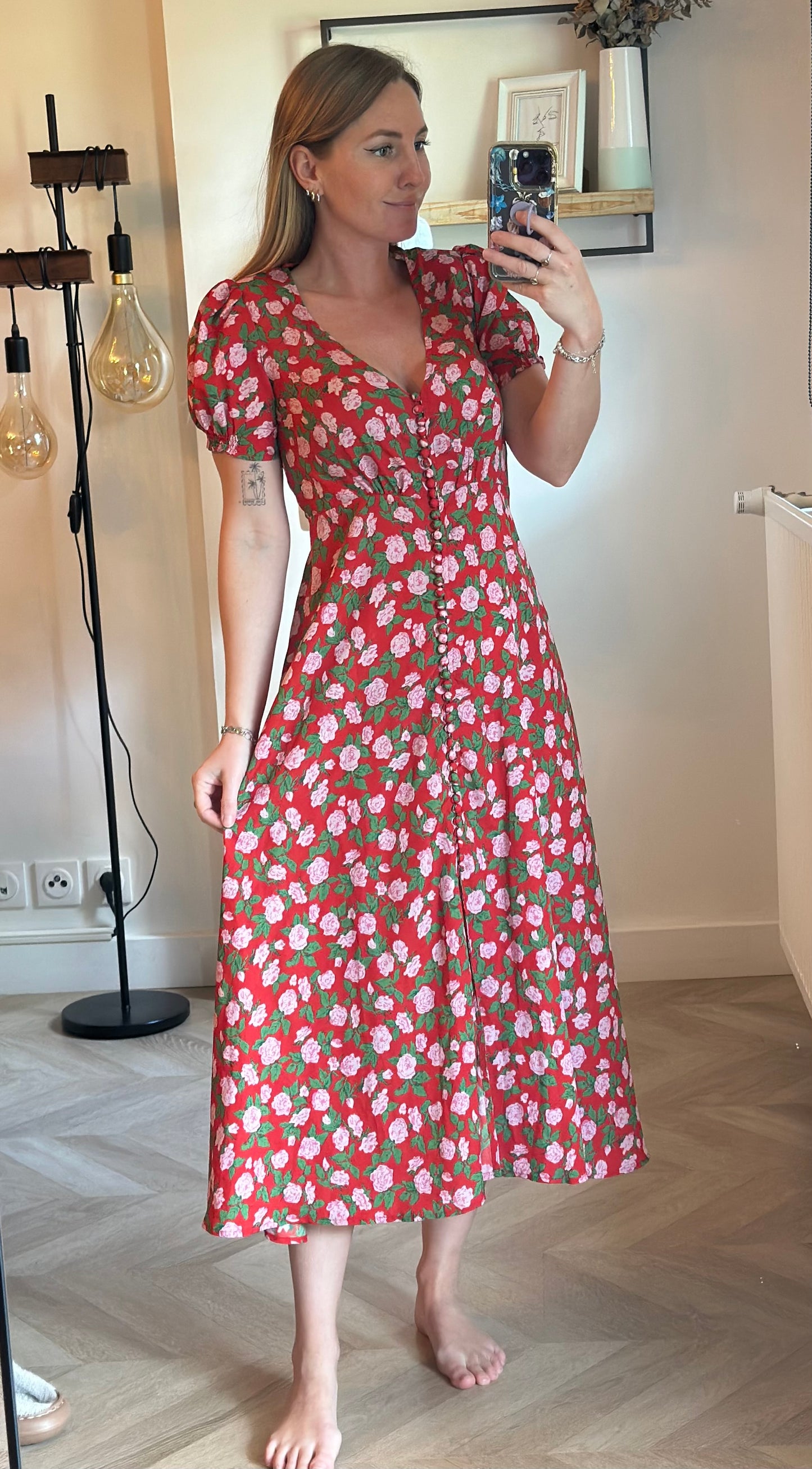 Robe longue fleurie rouge en soie T.36