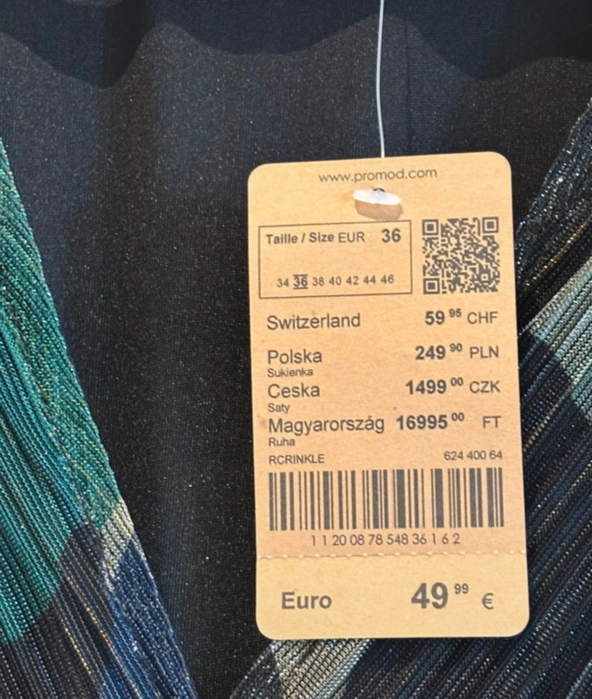 Robe plissée imprimée à fils brillants T.36