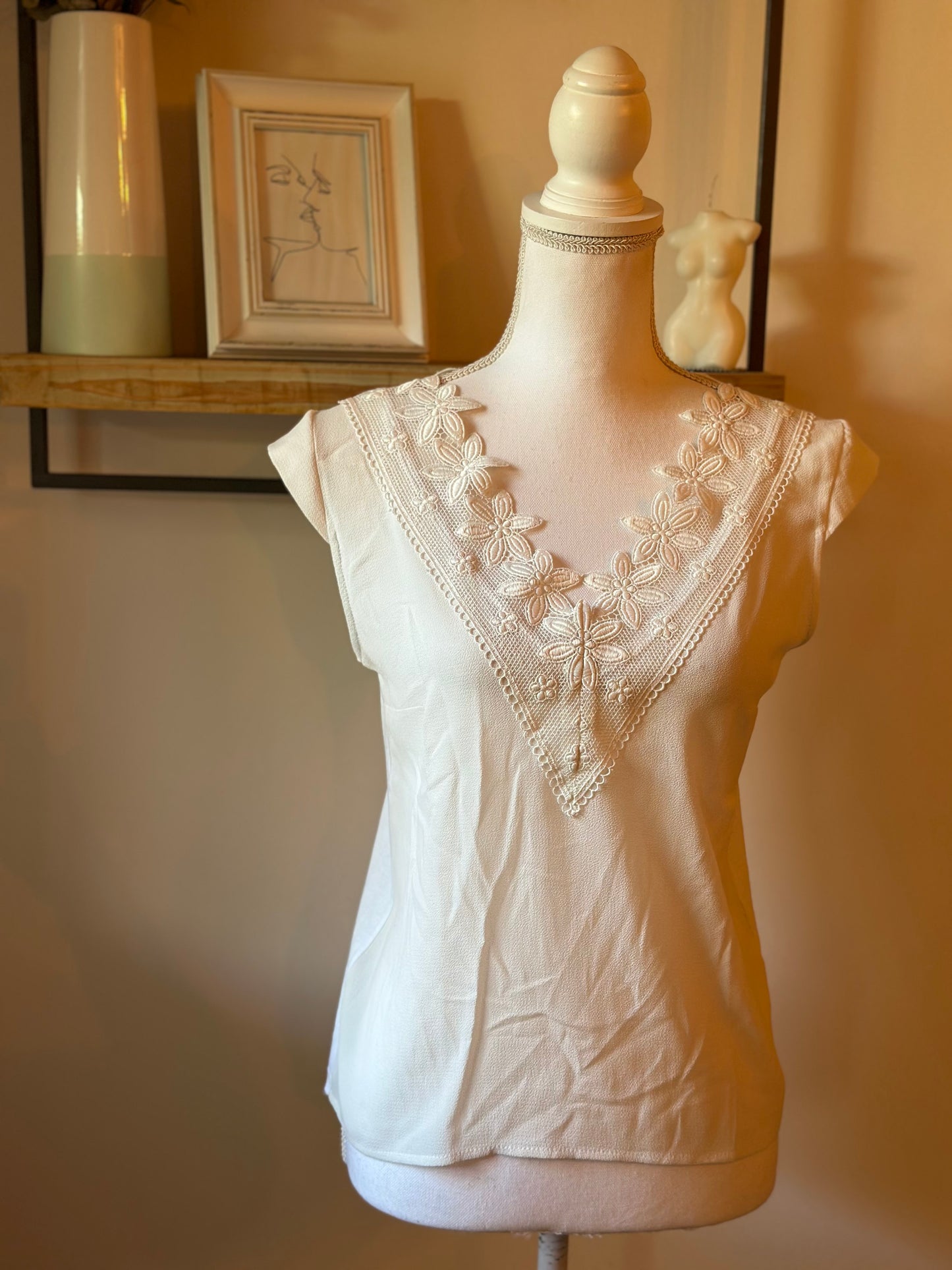 Top dentelle blanc T.36