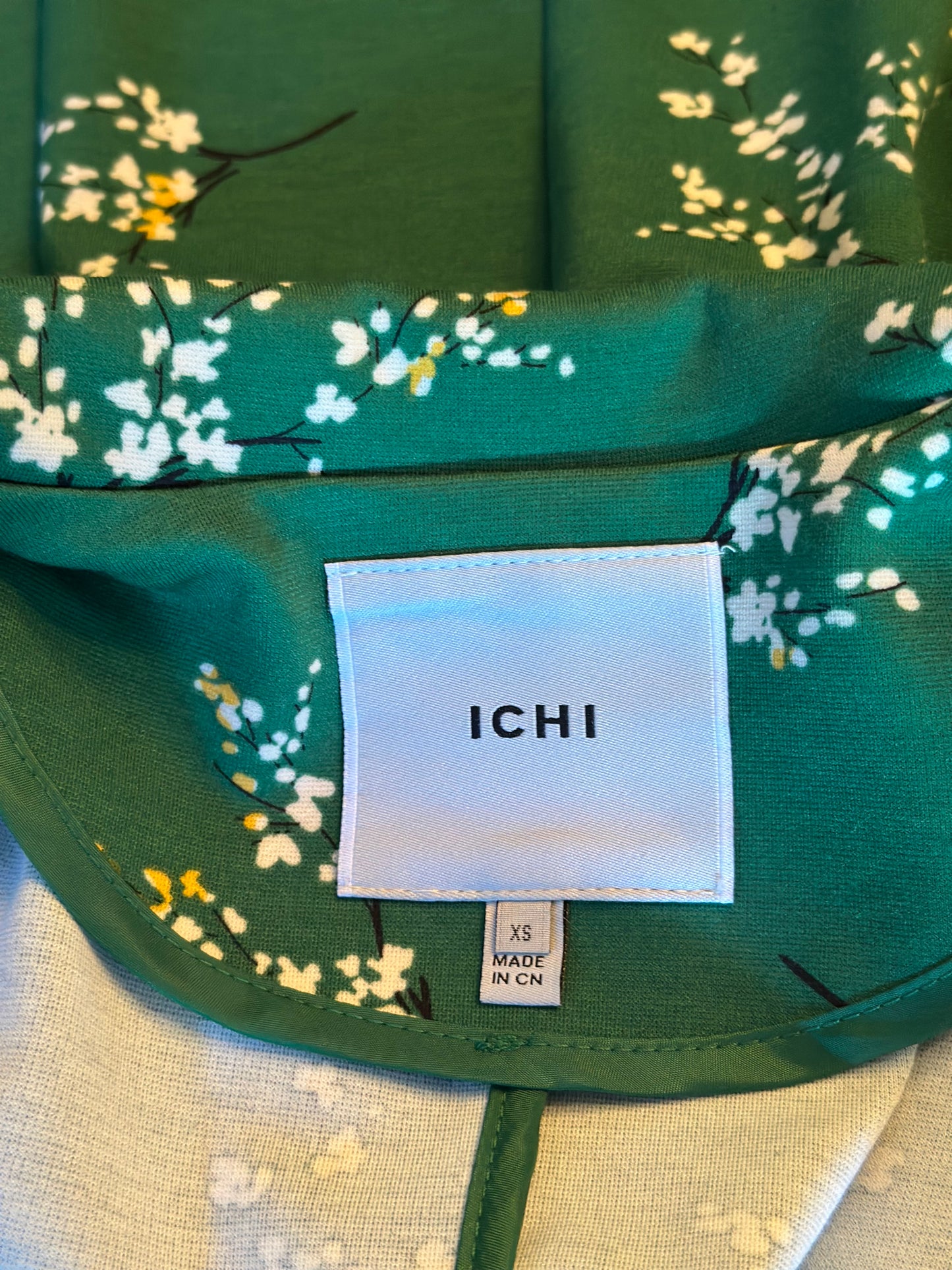 Blazer imprimé fleuri vert T.34 neuf