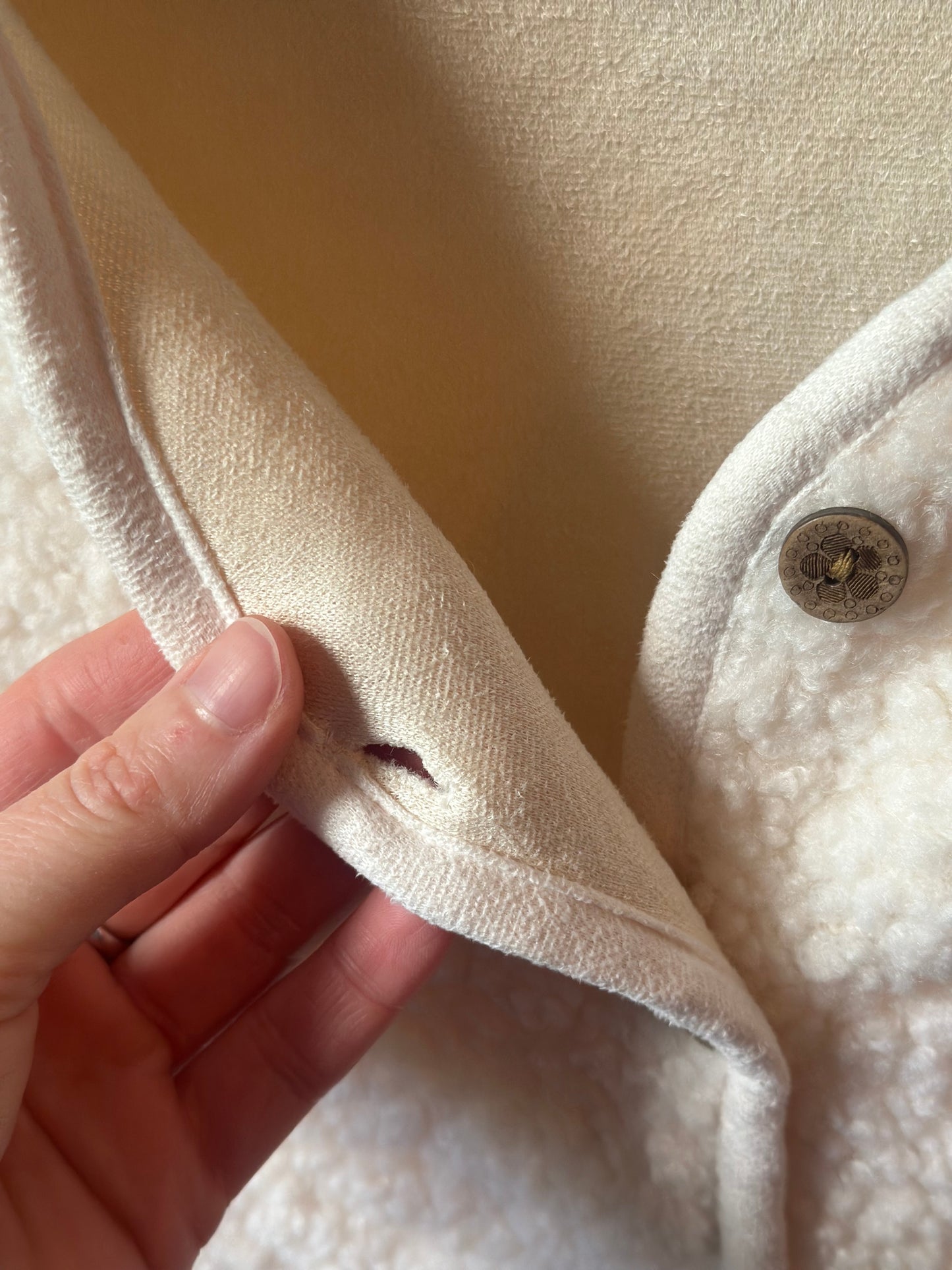 Gilet sans manches crème effet mouton neuf T.36