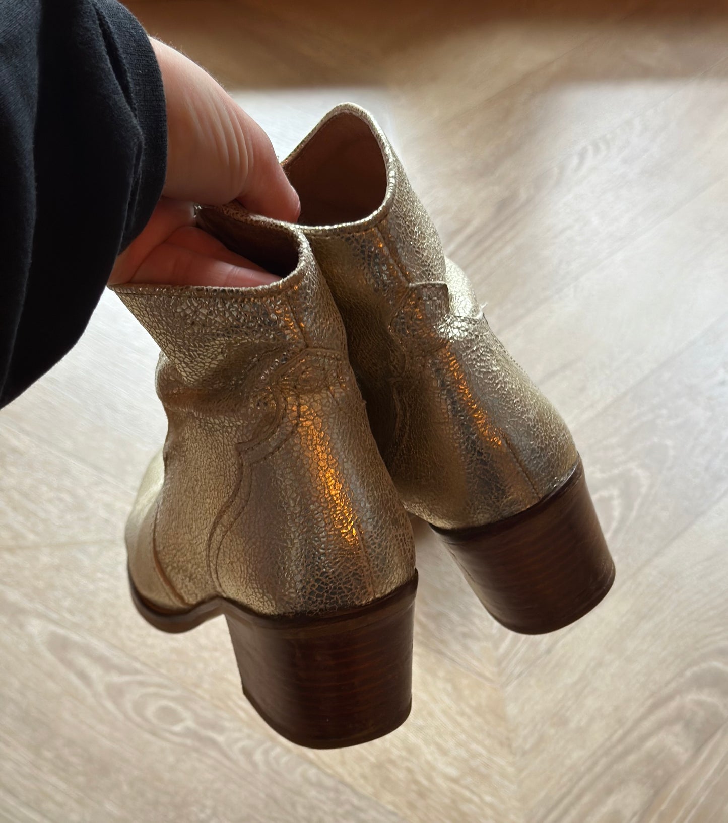 Bottines cuir doré – fabriquées au Portugal T.37