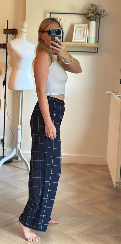 Pantalon fluide à carreaux T.34