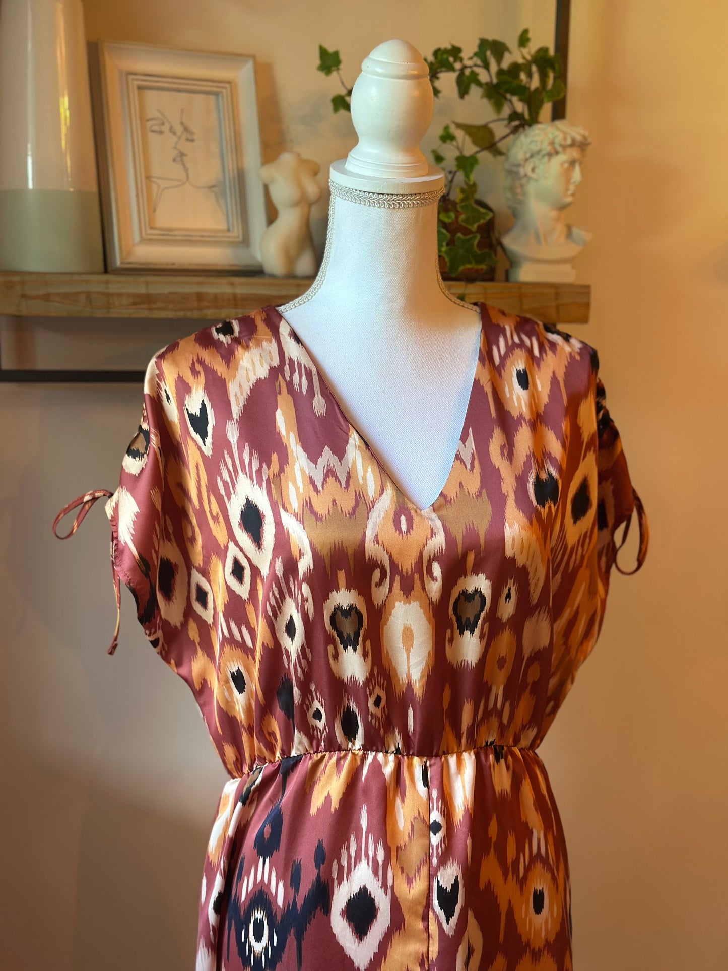 Robe longue imprimé ethnique neuf T.38