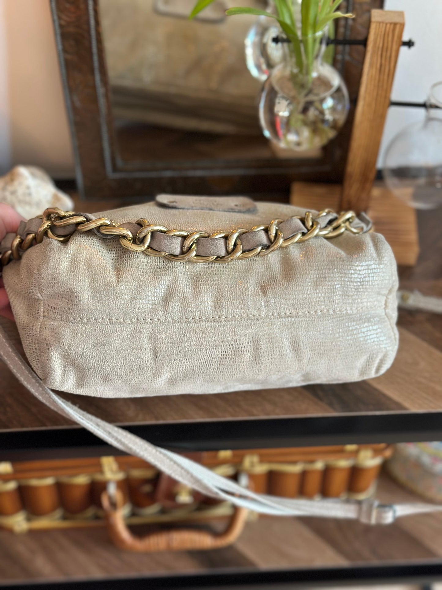 Sac en beige doré clair modèle “Mama” avec double bandoulière