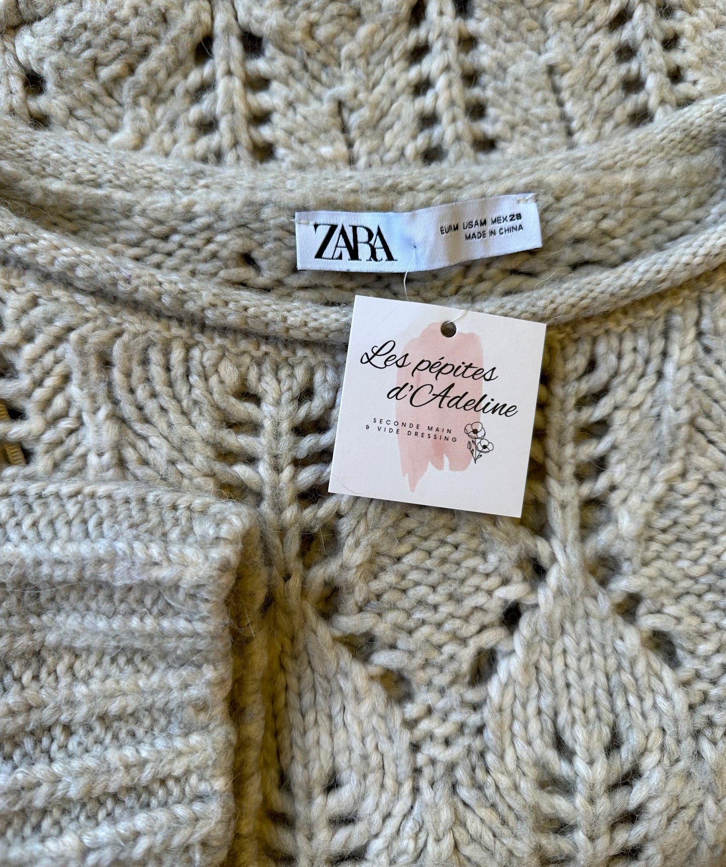 Pull en maille façon crochet en laine, T.38