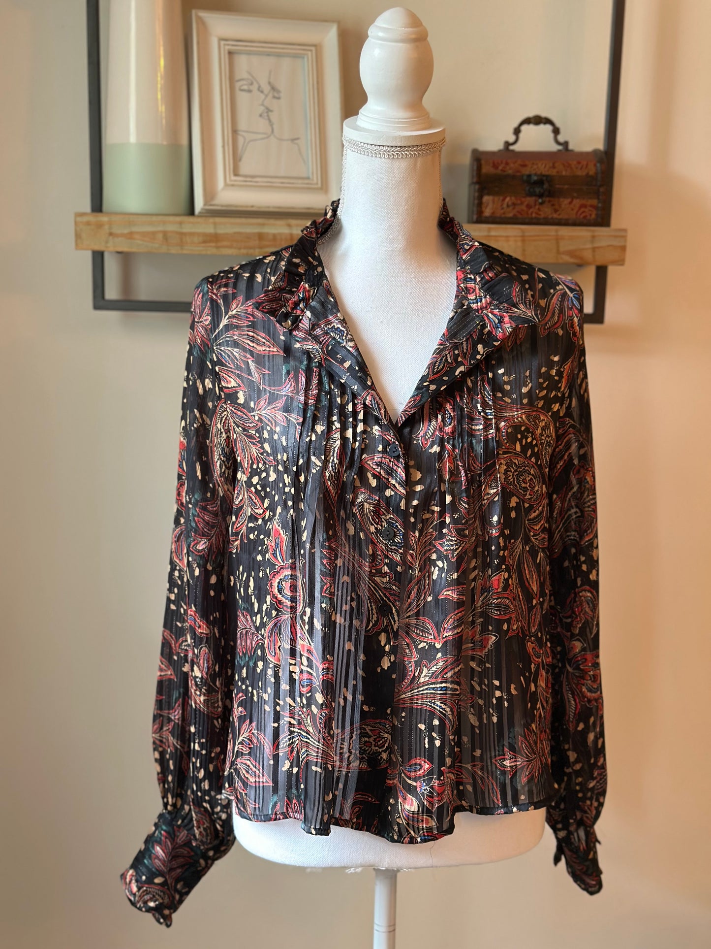 Blouse fluide imprimée noir et rouge T.34