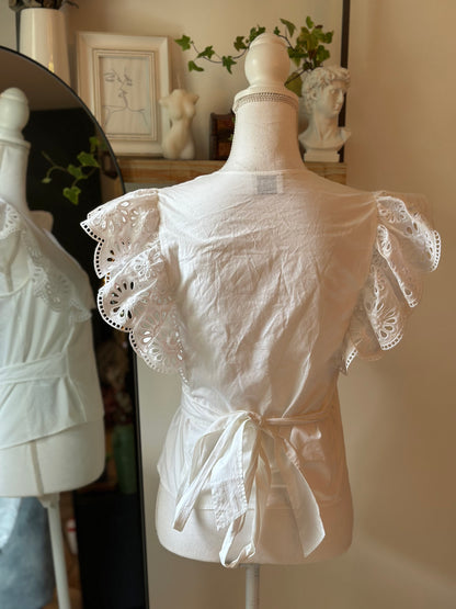 Blouse en coton broderie, anglaise T.36