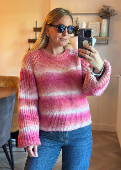 Pull dégradé rose maille douce effet fluffy T.36
