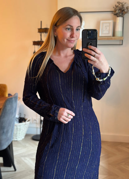 Robe midi fluide marine et lurex doré T.38