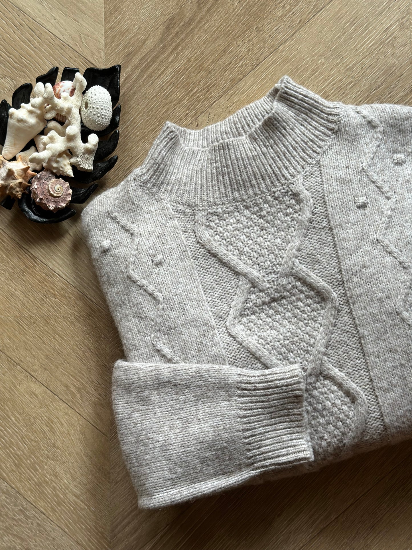 Pull torsadé col montant gris T.36