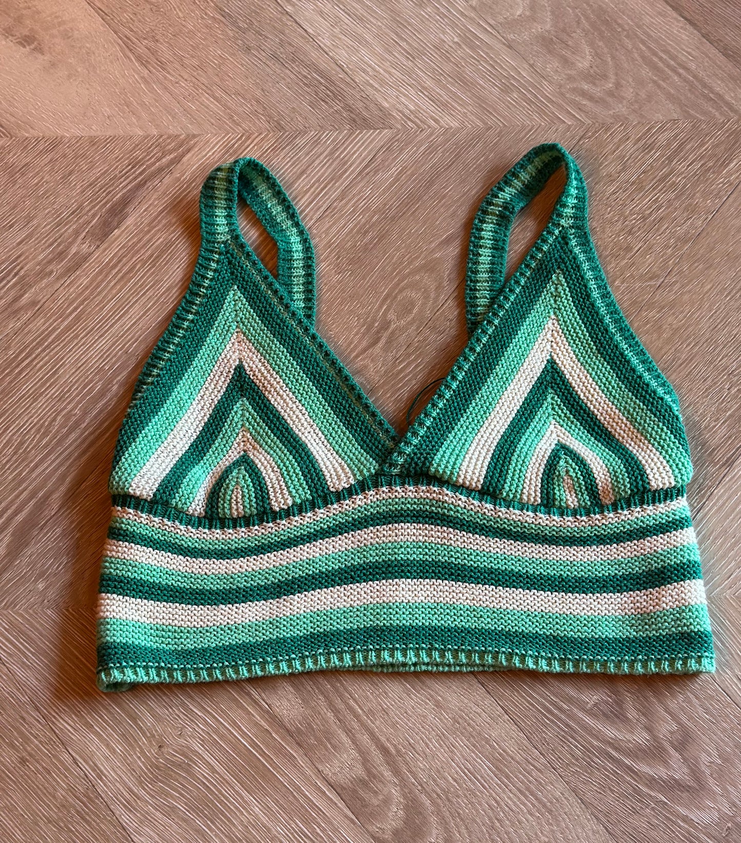 Top crochet rayé vert T.38