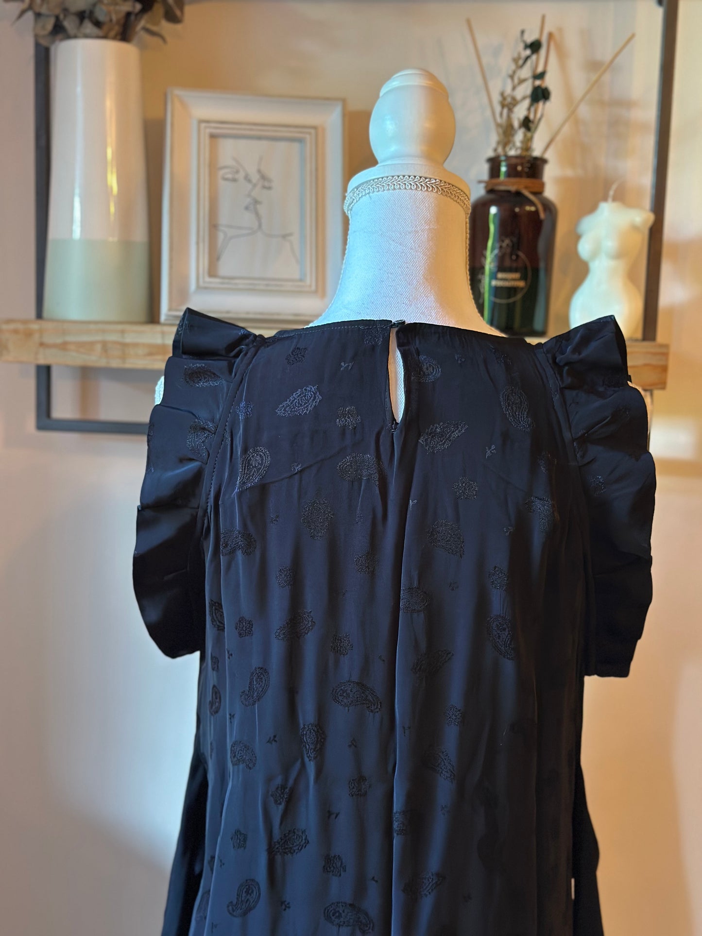 Robe noire motif cachemire T.36