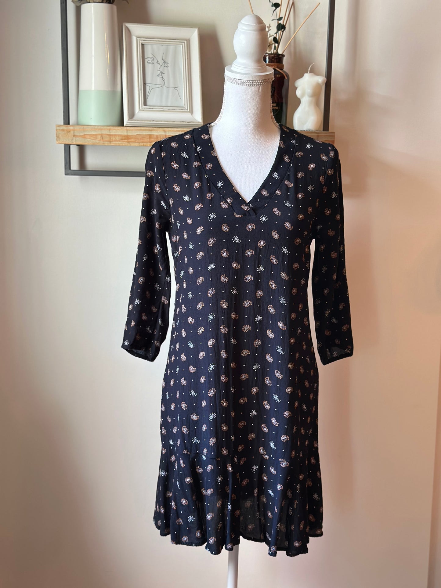 Robe noire imprimé cachemire T.36
