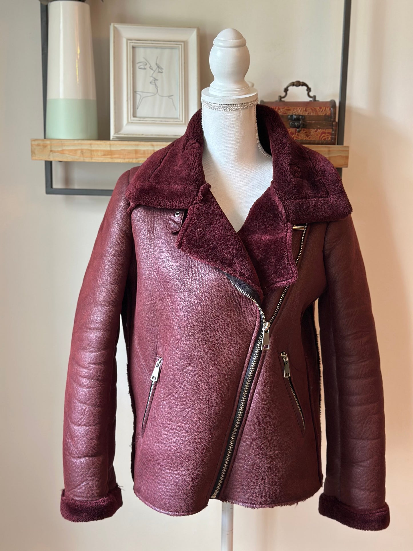 Veste manteau fourrée unie T.38