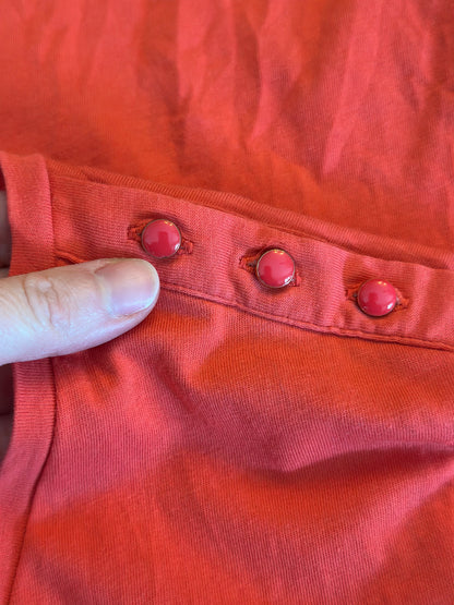 T-shirt rouge col V en coton T.40