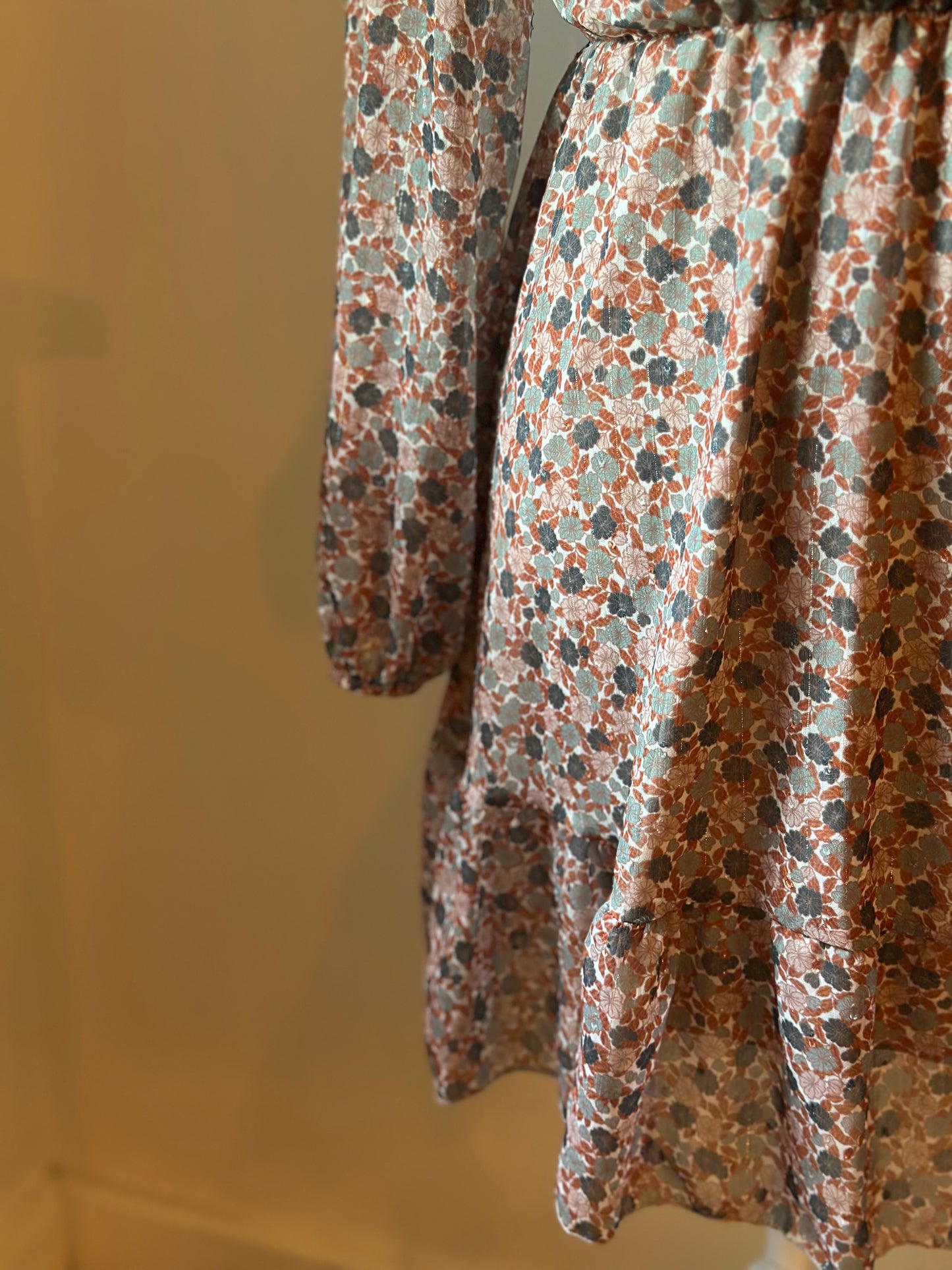 Robe fluide en toile de viscoce fleurie T.36