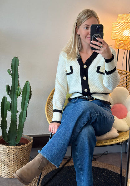 Cardigan blanc et noir en maille lainée avec détails boutonnés T.34/36