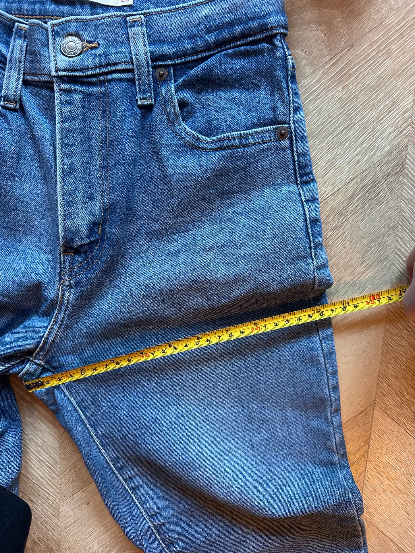 Jean mom denim bleu Levi’s high waisted T.34/36 W25