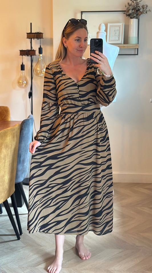 Robe longue imprimé zèbre marron et noir T.38