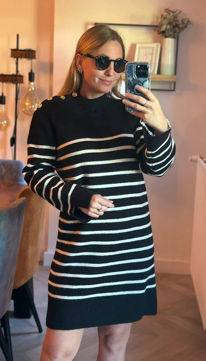 Robe pull marinière noire et écrue boutons dorés laine T.U