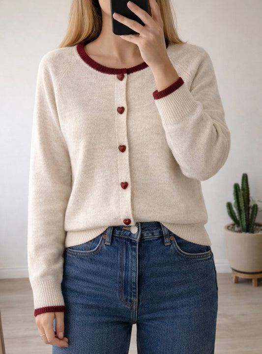 Gilet crème en laine boutons cœur rouges T.36 neuf