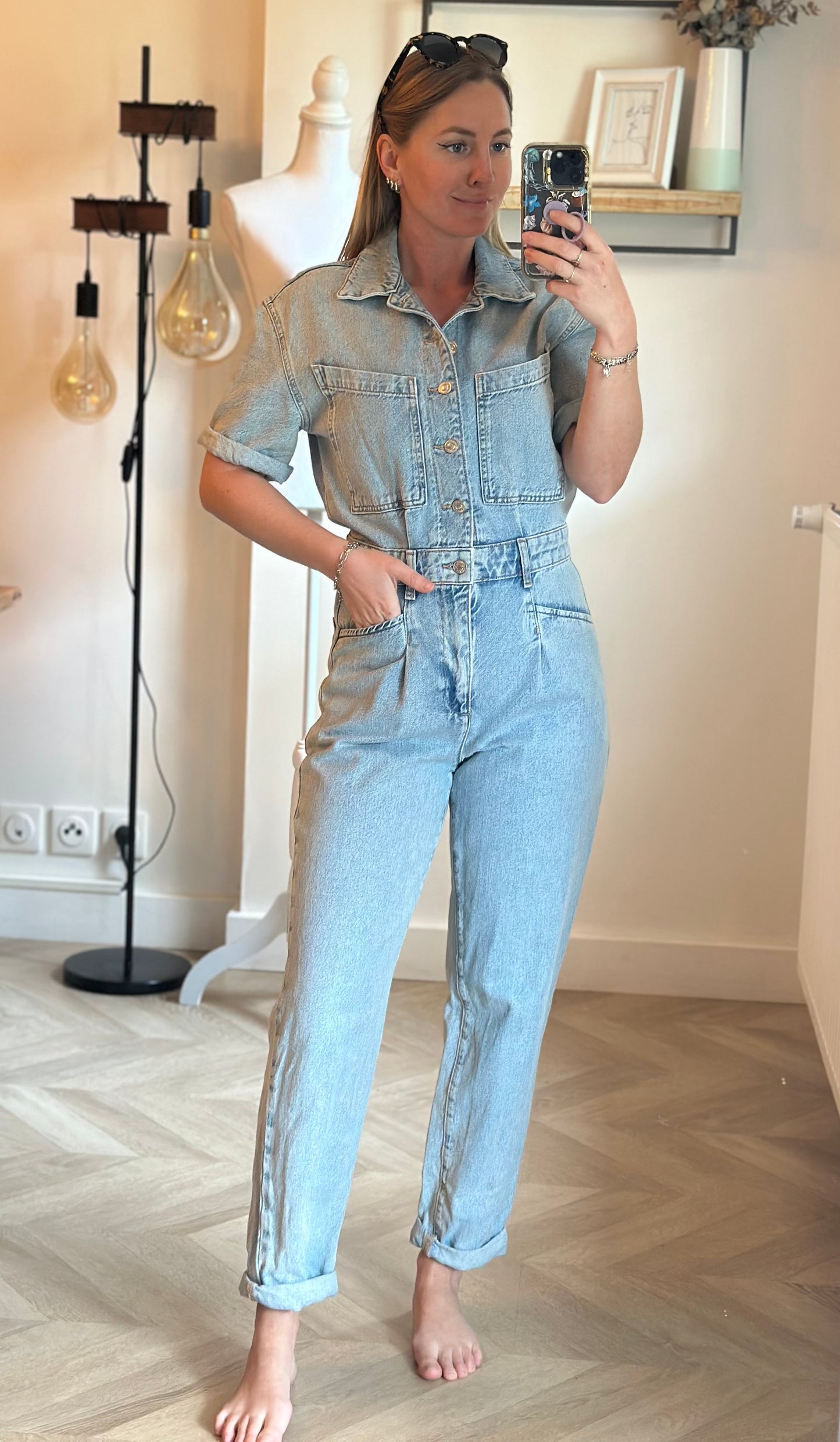 Combinaison en jean bleu neuve T.34