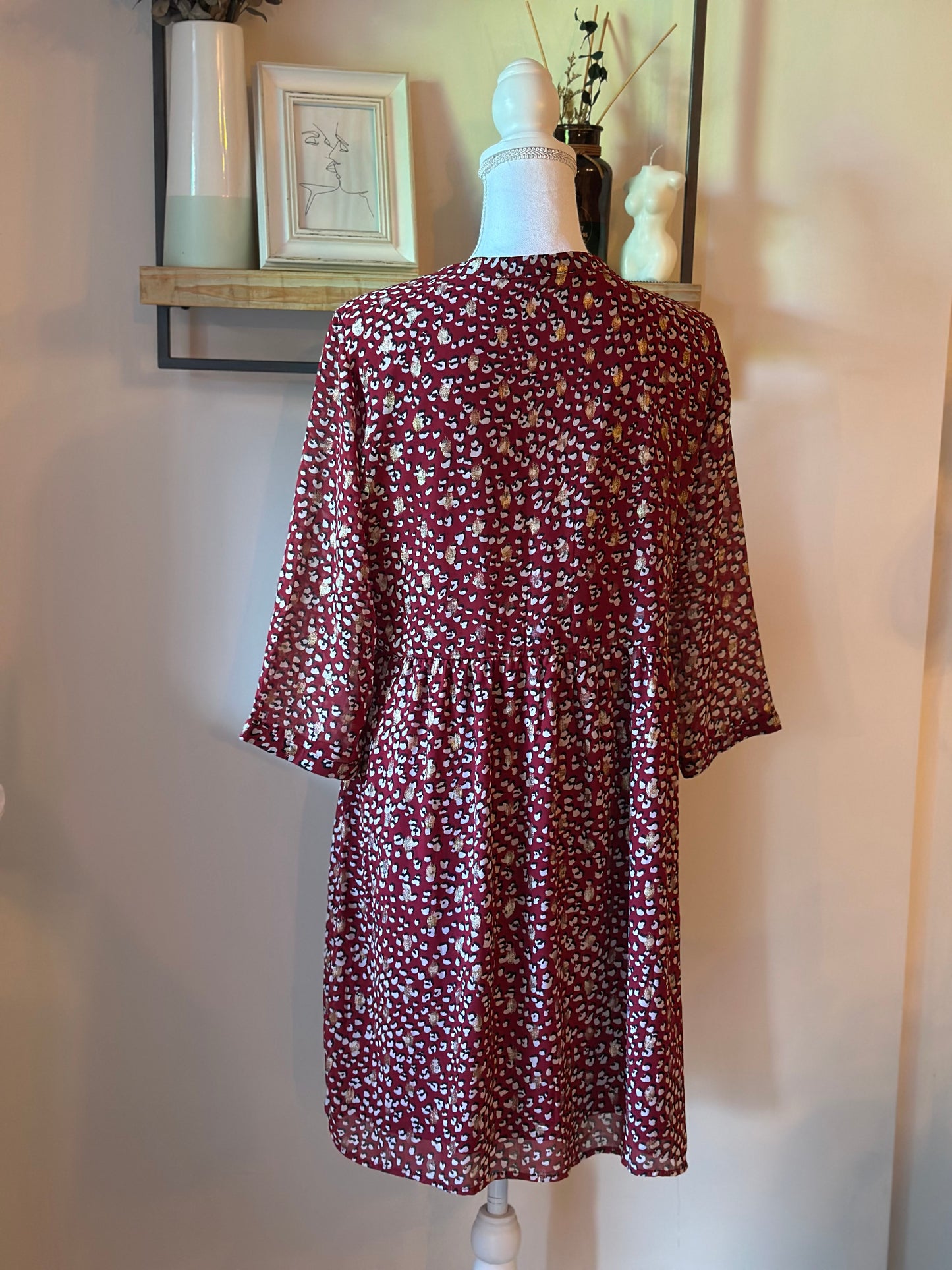 Robe fluide imprimé léopard bordeaux col V manches 3/4 T.42