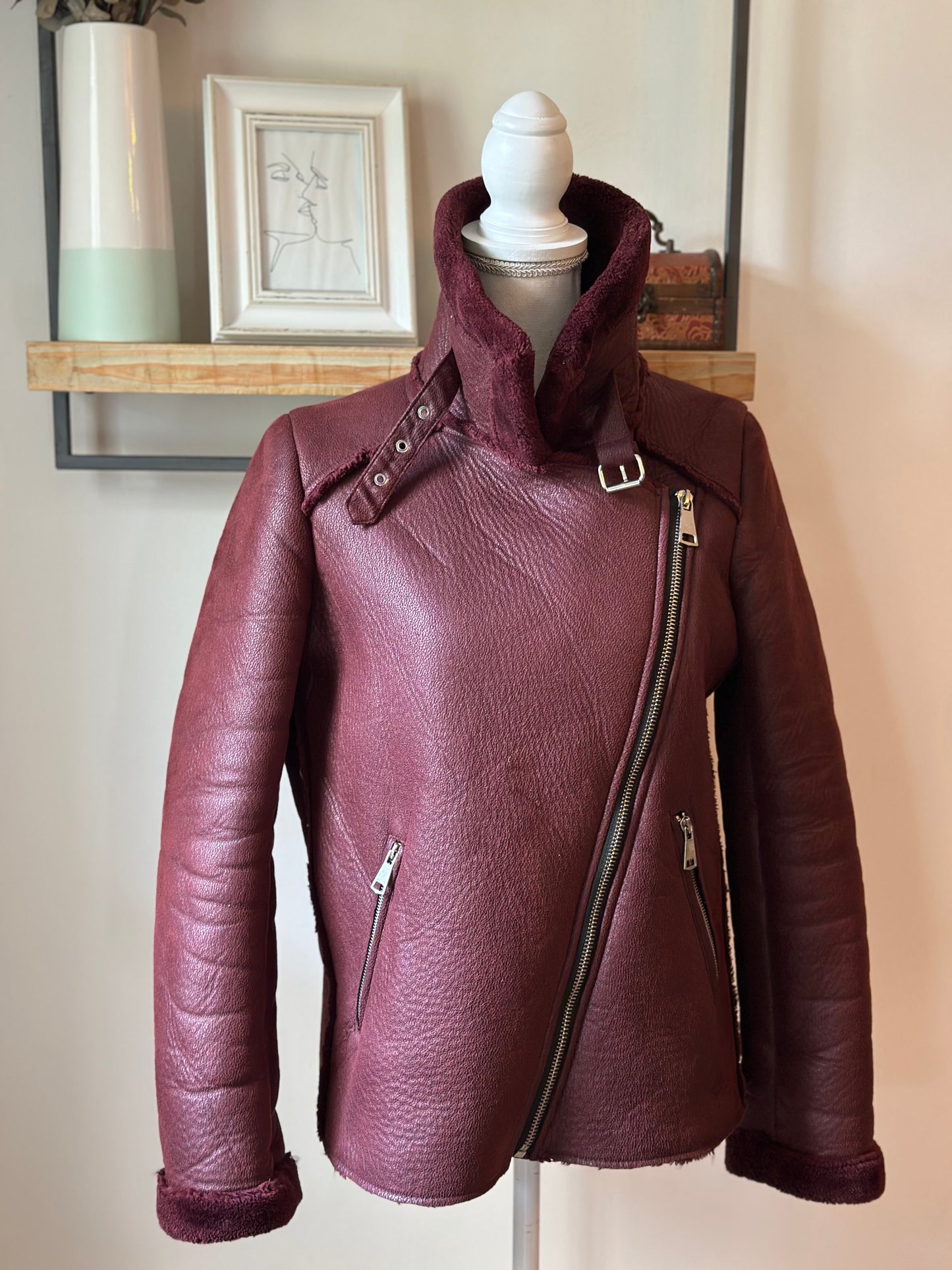 Veste manteau fourrée unie T.38