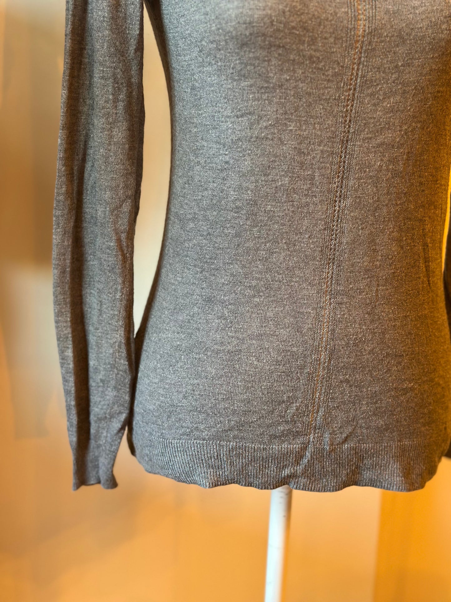 Pull doux gris chiné cachemire T.36