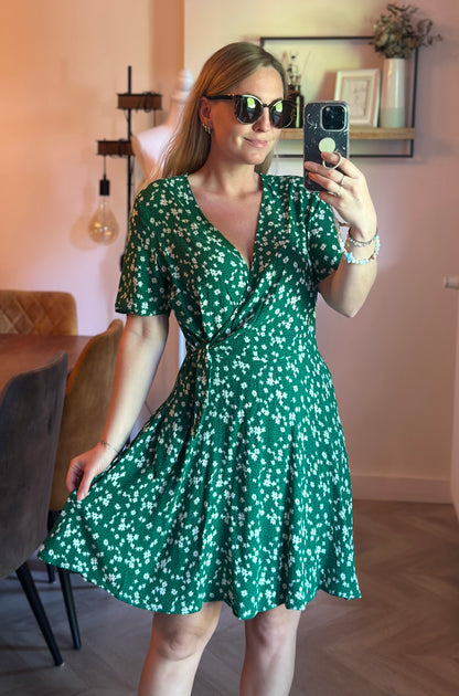 Robe portefeuille verte fleurie - T.40