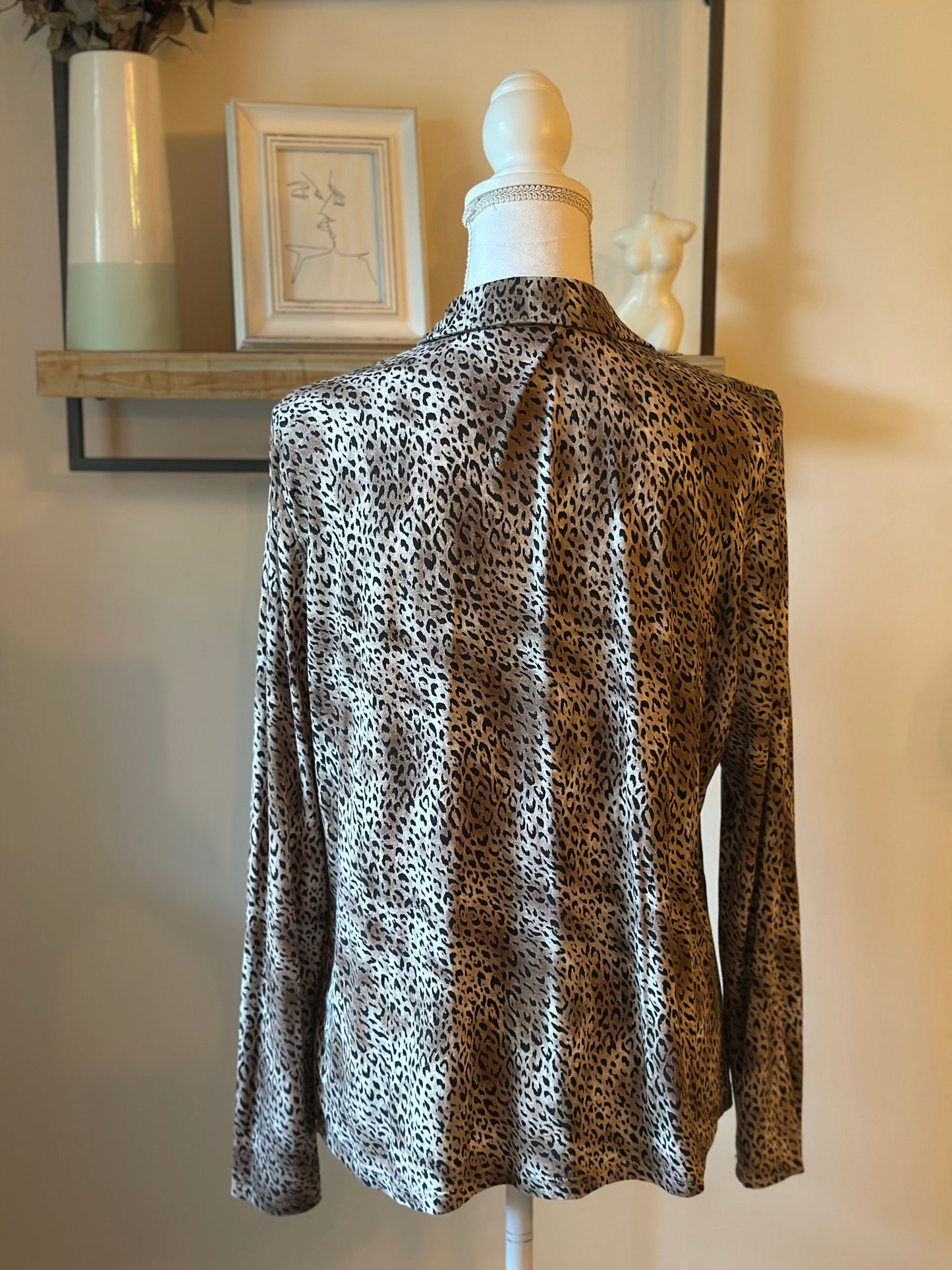 Chemise imprimé léopard modèle Armelle T.40/42