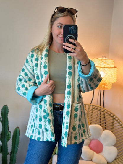 Veste matelassée patchwork à motifs verts T.U