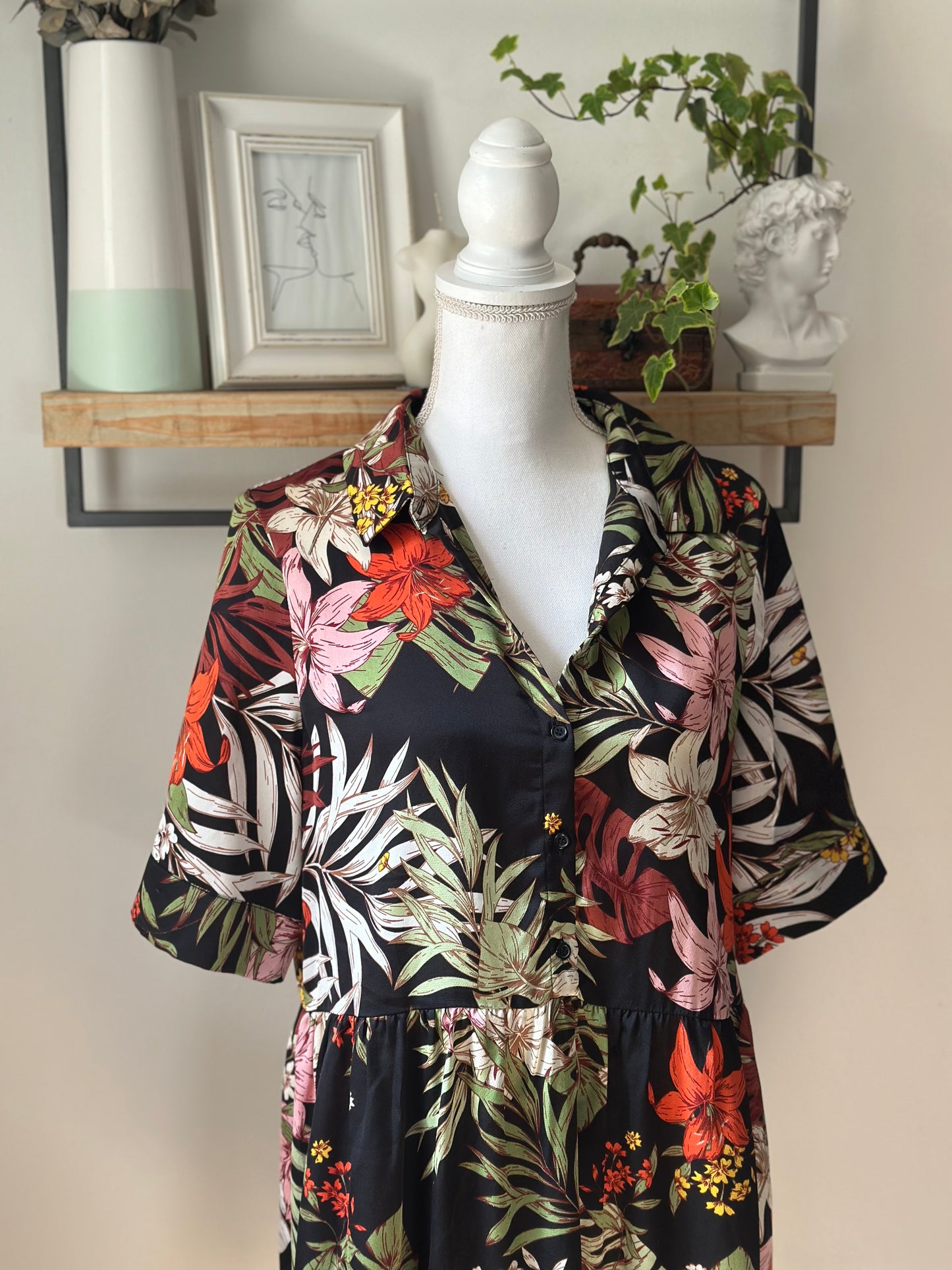Robe fleurie fluide T.38