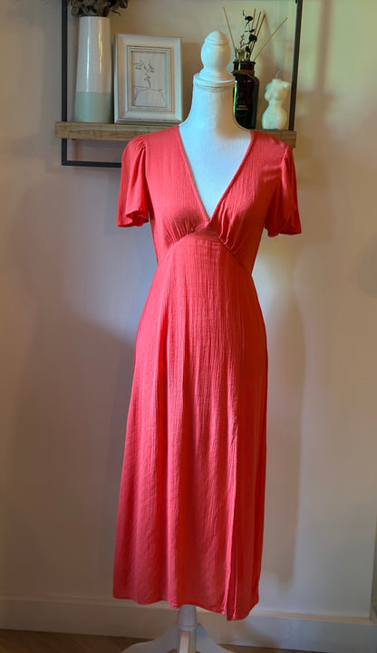 Robe midi modèle Jet corail tropical T.36