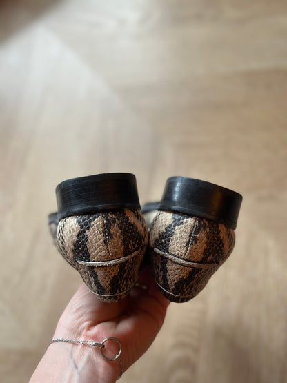 Mocassins imprimé python P.36