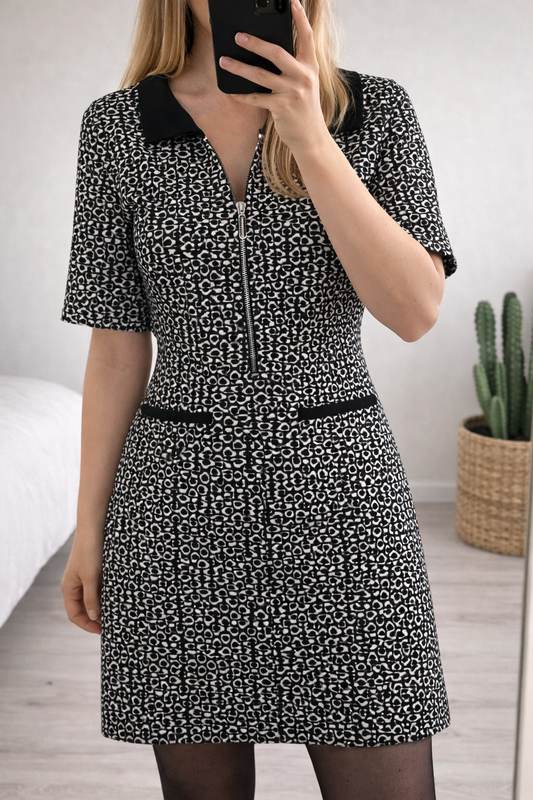 Robe droite imprimé graphique T.38