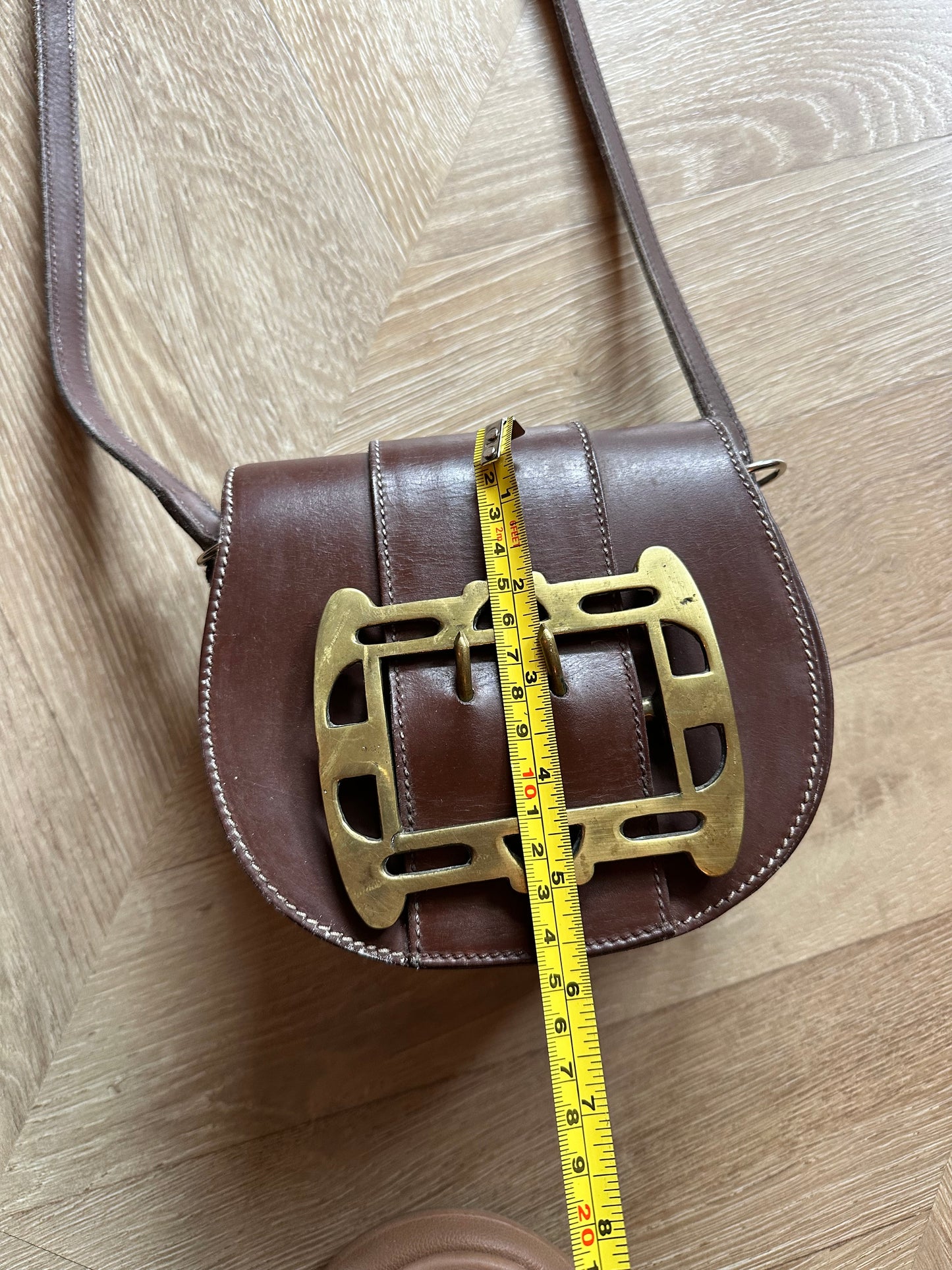 Sac bandoulière cuir marron vintage boucle métal – Made in France