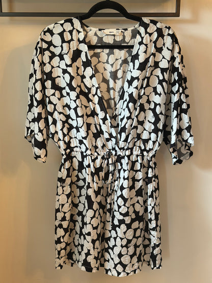 Combishort fluide à pois noir et blanc T.36