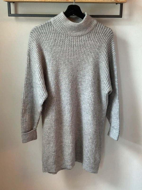 Robe pull maille grise en laine T.36