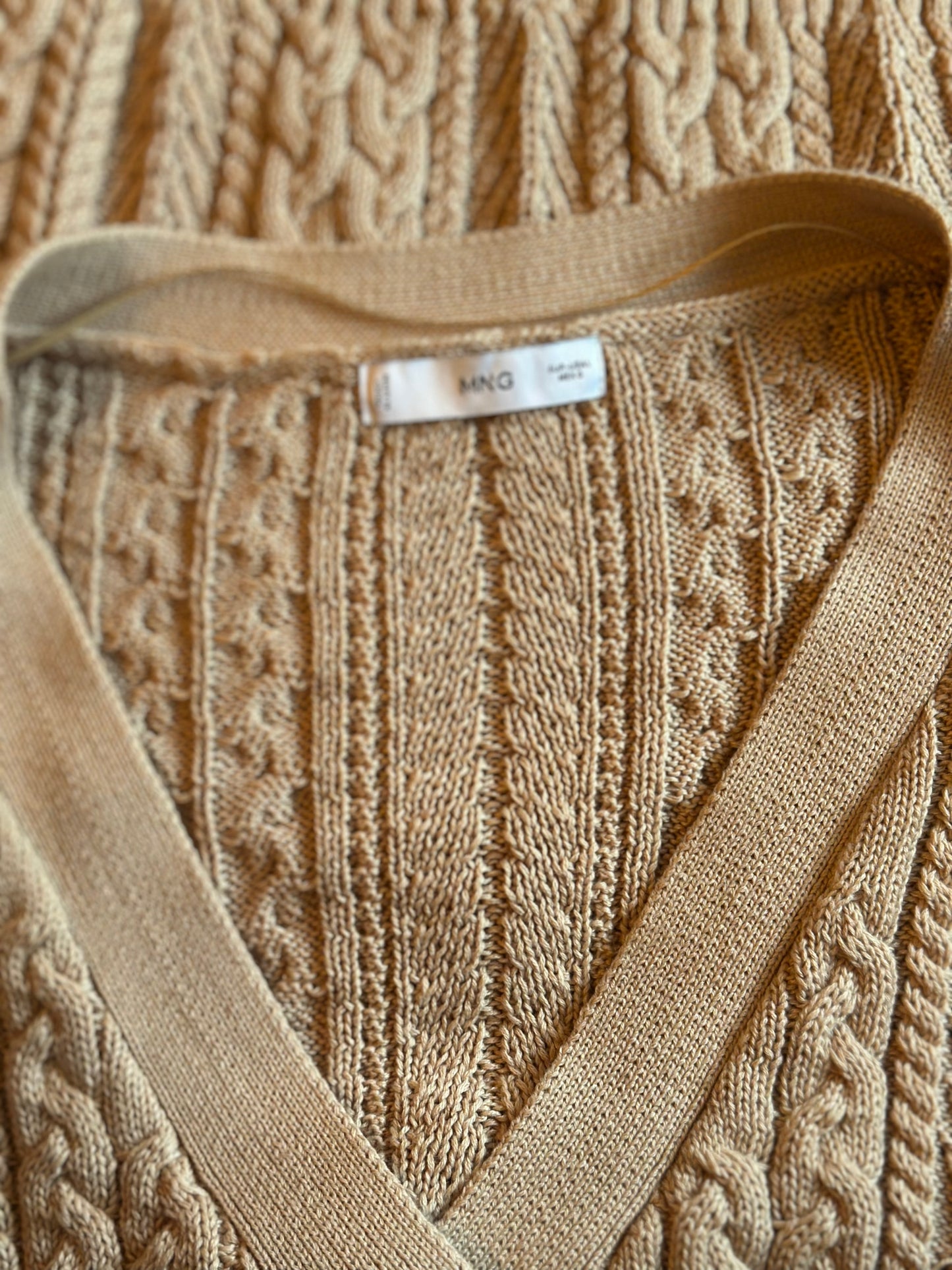 Cardigan/Gilet maille torsadée beige T.40