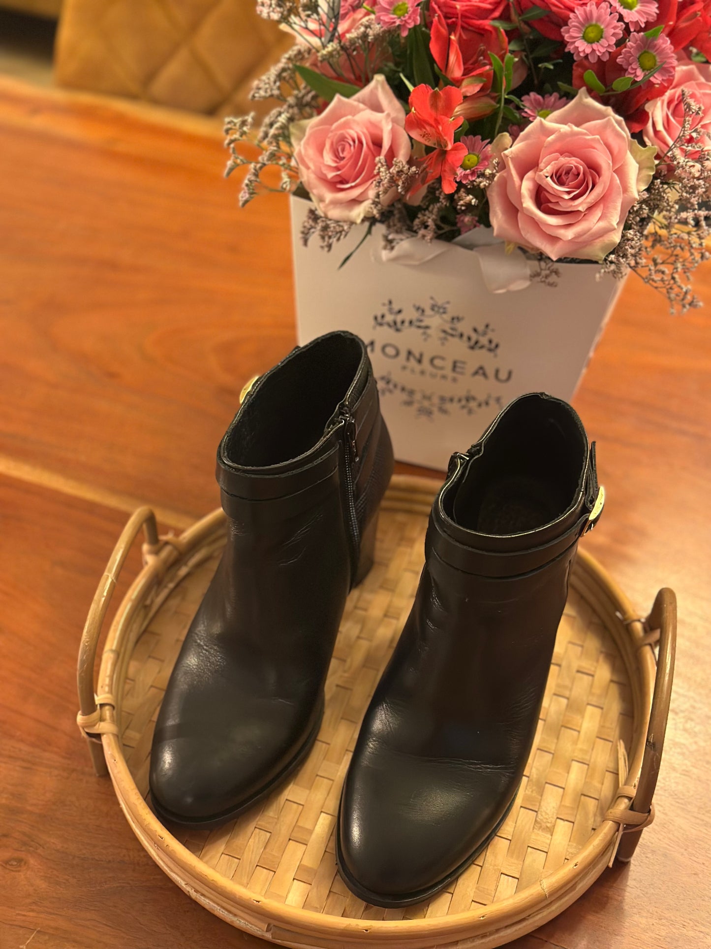 Bottines cuir noires P.38