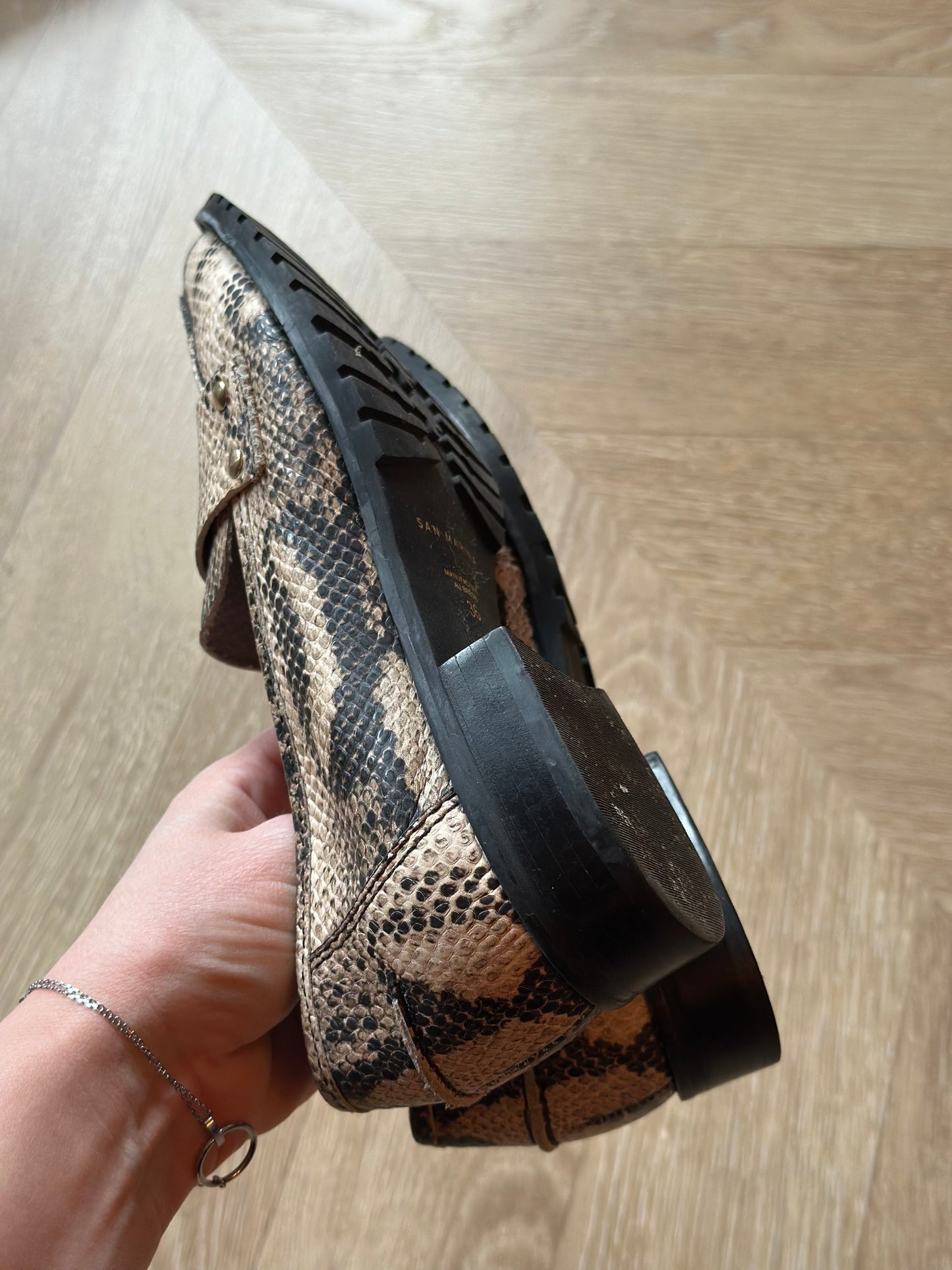 Mocassins imprimé python P.36