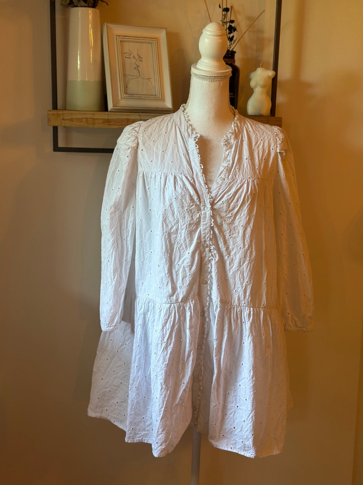 Robe courte broderie anglaise blanche T.34 oversize