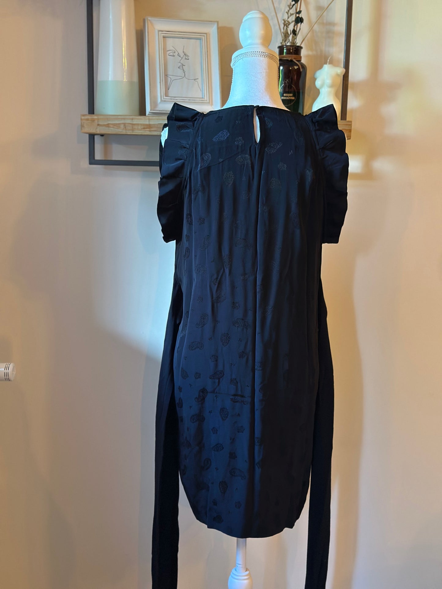 Robe noire motif cachemire T.36