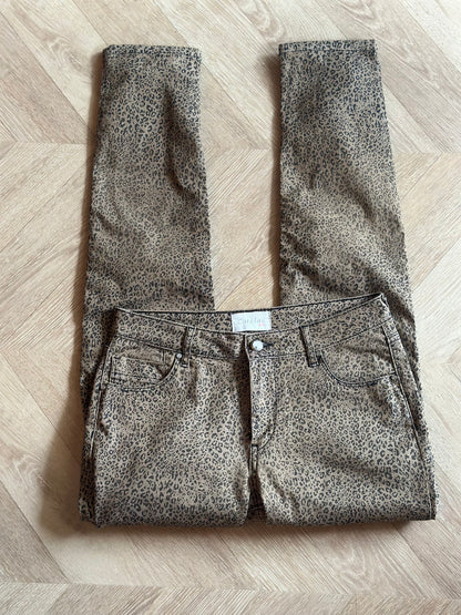 Pantalon slim imprimé léopard en coton T.36