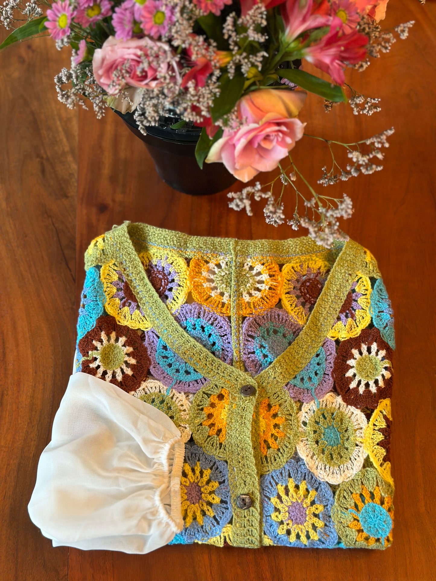 Cardigan crochet vert multicolore neuf T.36